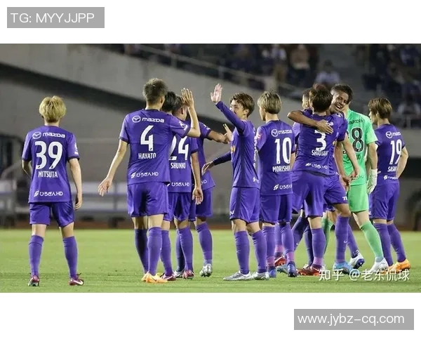 足球星期六精彩对阵揭幕 强强对决看点十足 不容错过的赛事预告